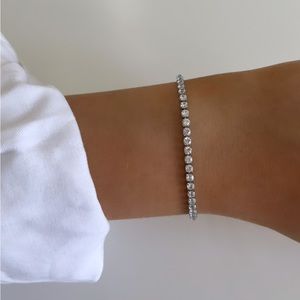 NWT tennis bracelet